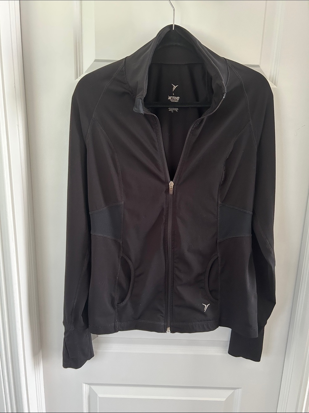 Active Old Navy size L Black Full-Zip Women’s Jacket -